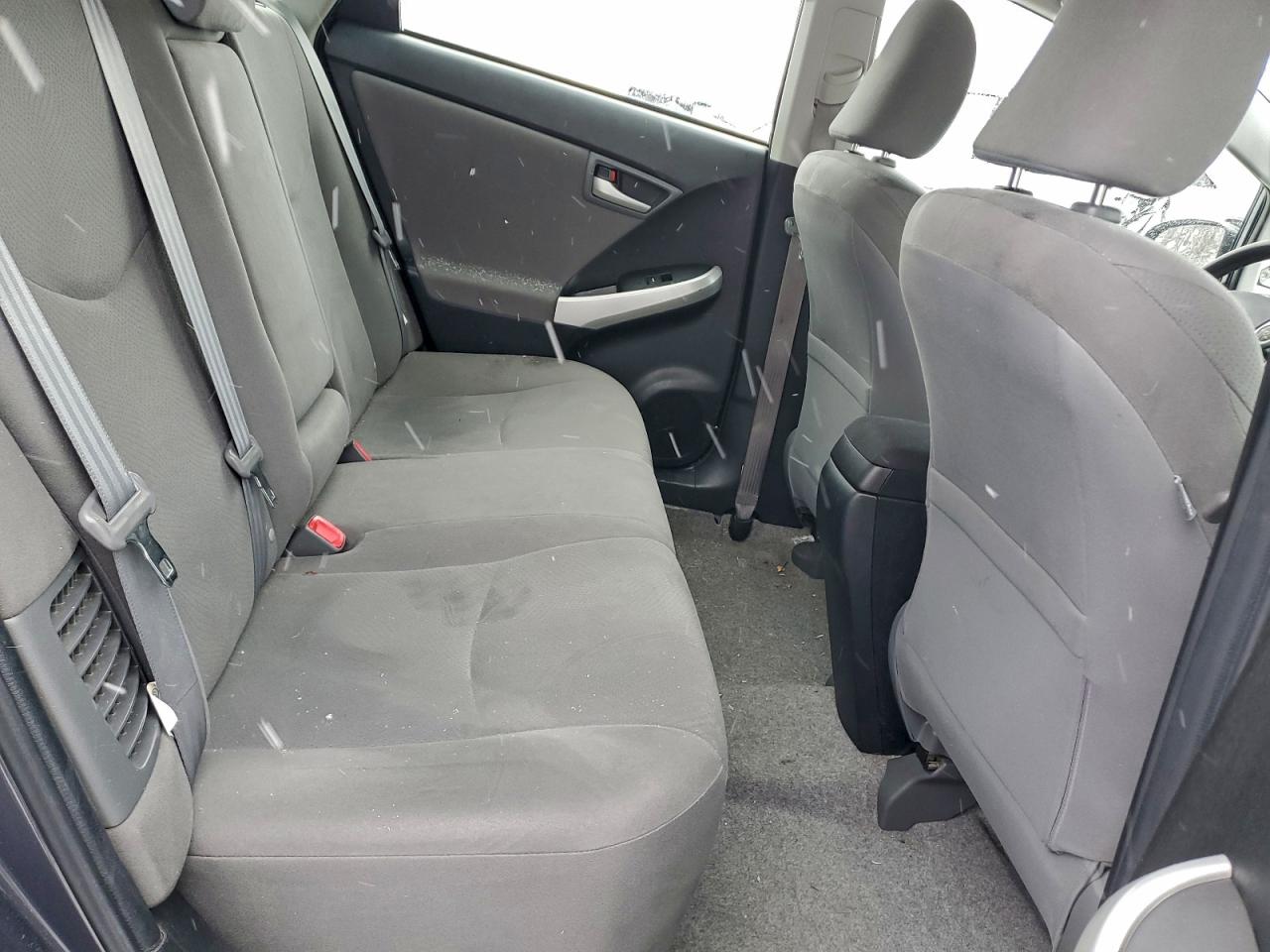 2012 TOYOTA PRIUS photo 10