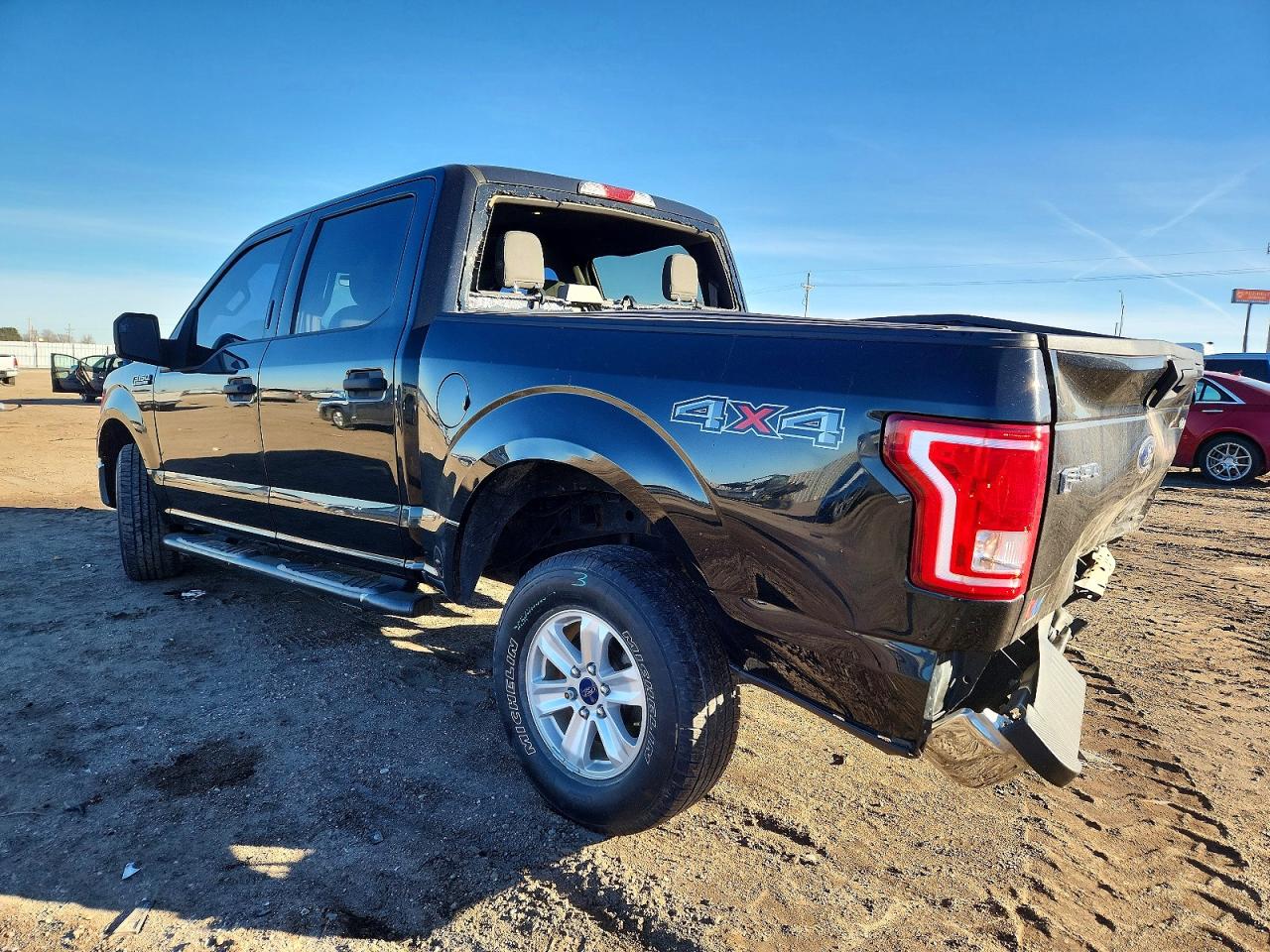 2015 FORD F150 SUPERCREW photo 2