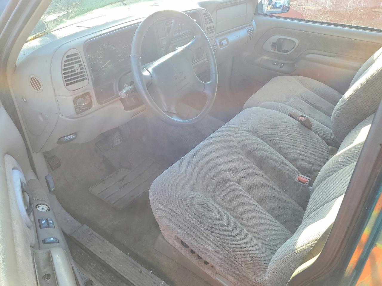 1997 CHEVROLET GMT-400 C1500 photo 8