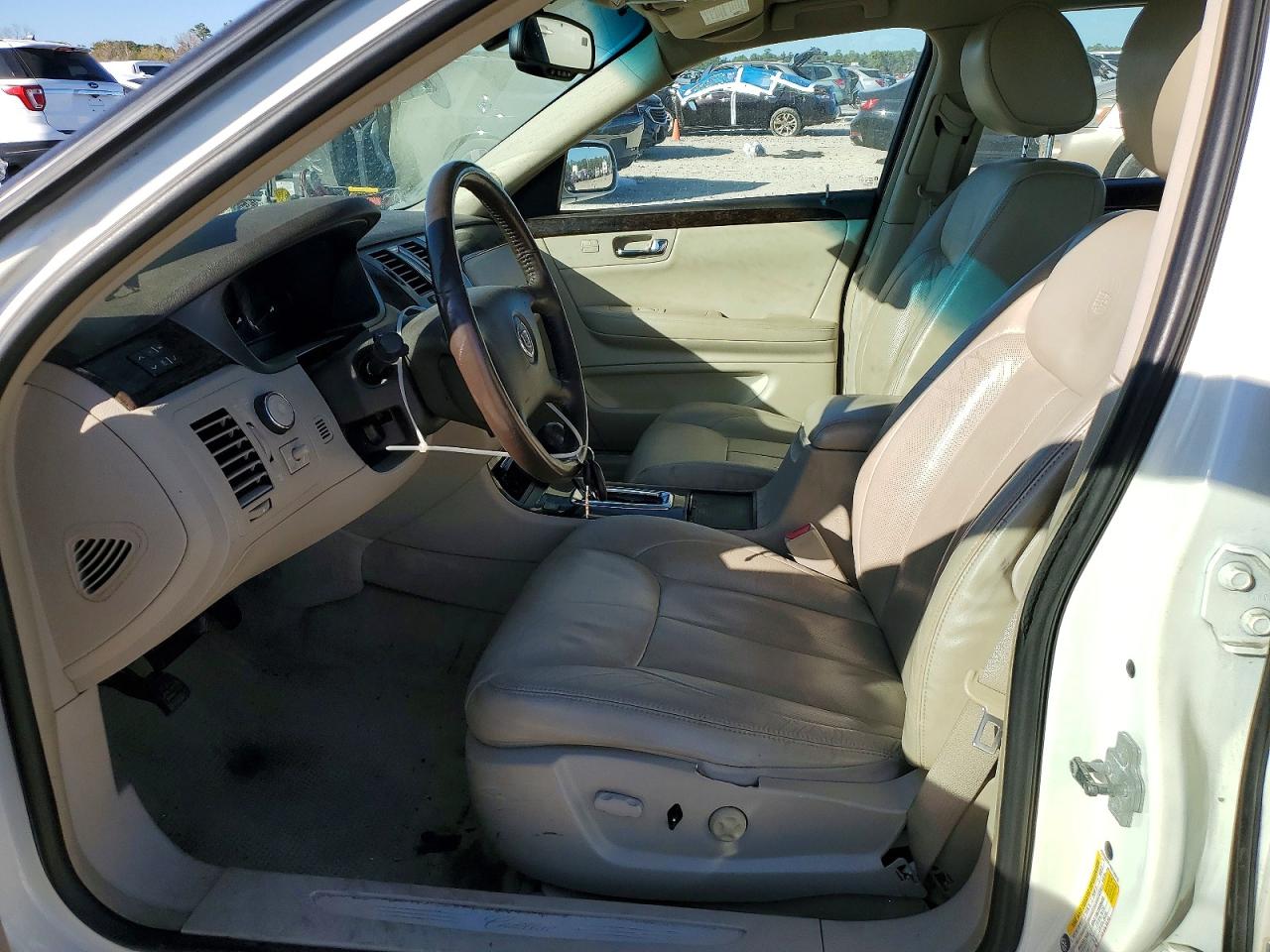 2008 CADILLAC DTS photo 7