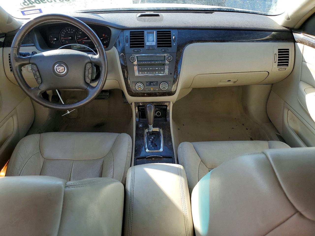 2008 CADILLAC DTS photo 8