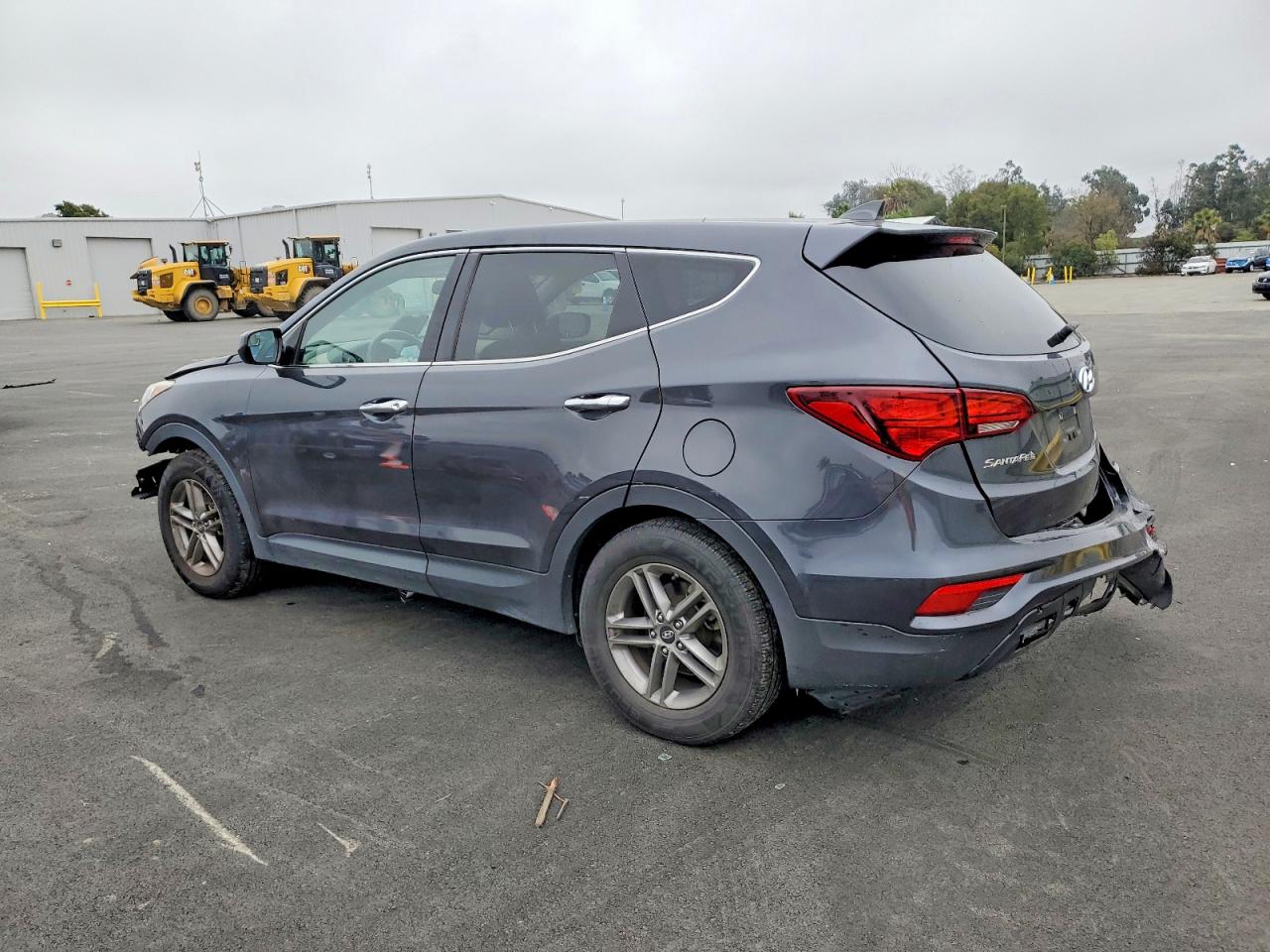 2017 HYUNDAI SANTA FE SPORT photo 2