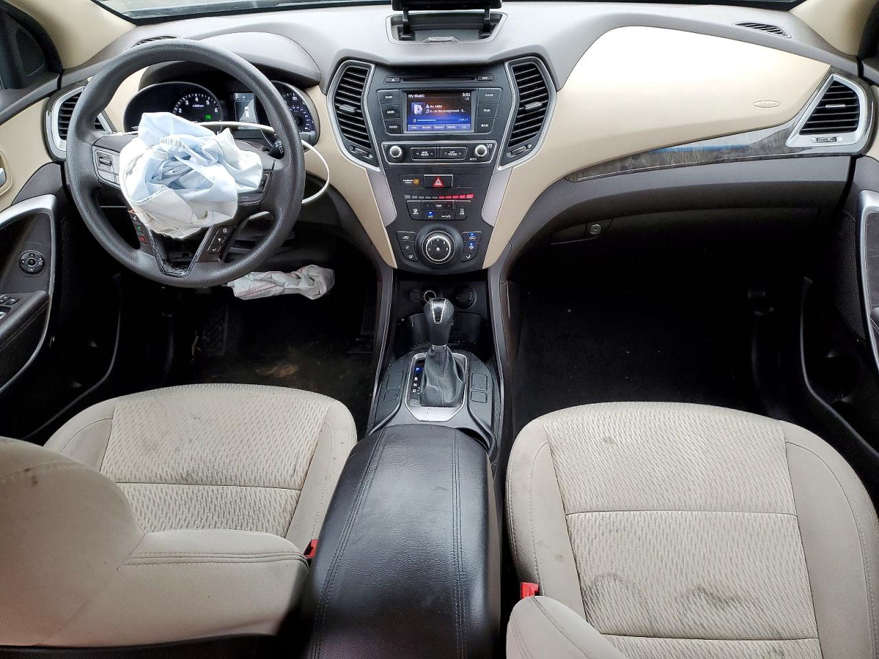 2017 HYUNDAI SANTA FE SPORT photo 8