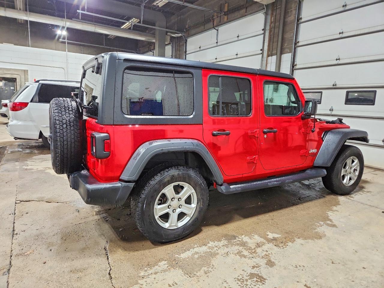 2018 JEEP WRANGLER UNLIMITED SPORT photo 3