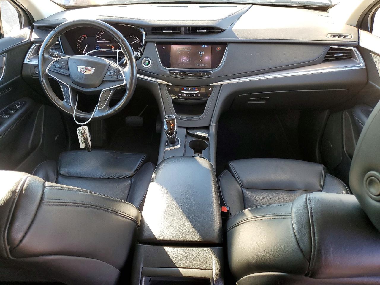 2017 CADILLAC XT5 LUXURY photo 8