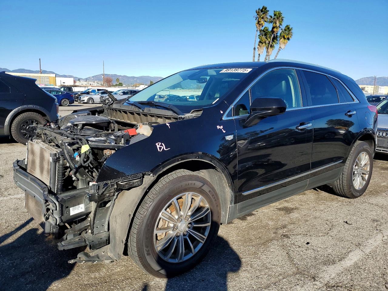 2017 CADILLAC XT5