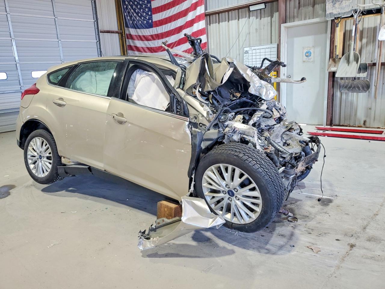 2018 FORD FOCUS TITANIUM photo 4