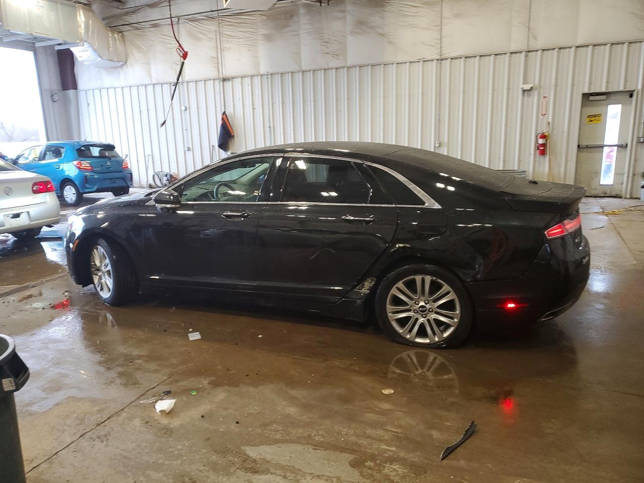 2015 LINCOLN MKZ photo 2
