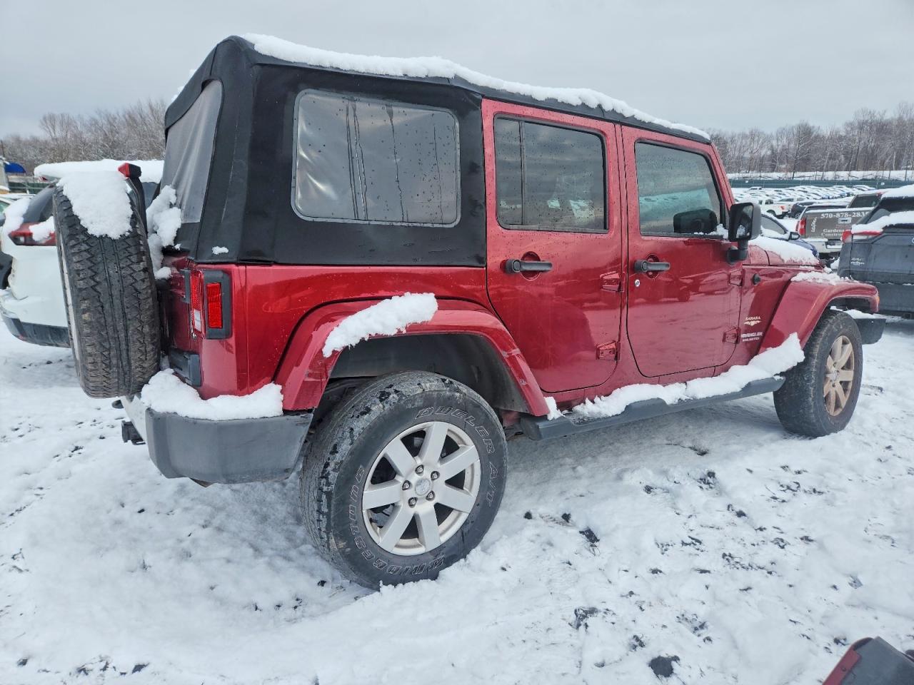 2013 JEEP WRANGLER UNLIMITED SAHARA photo 3