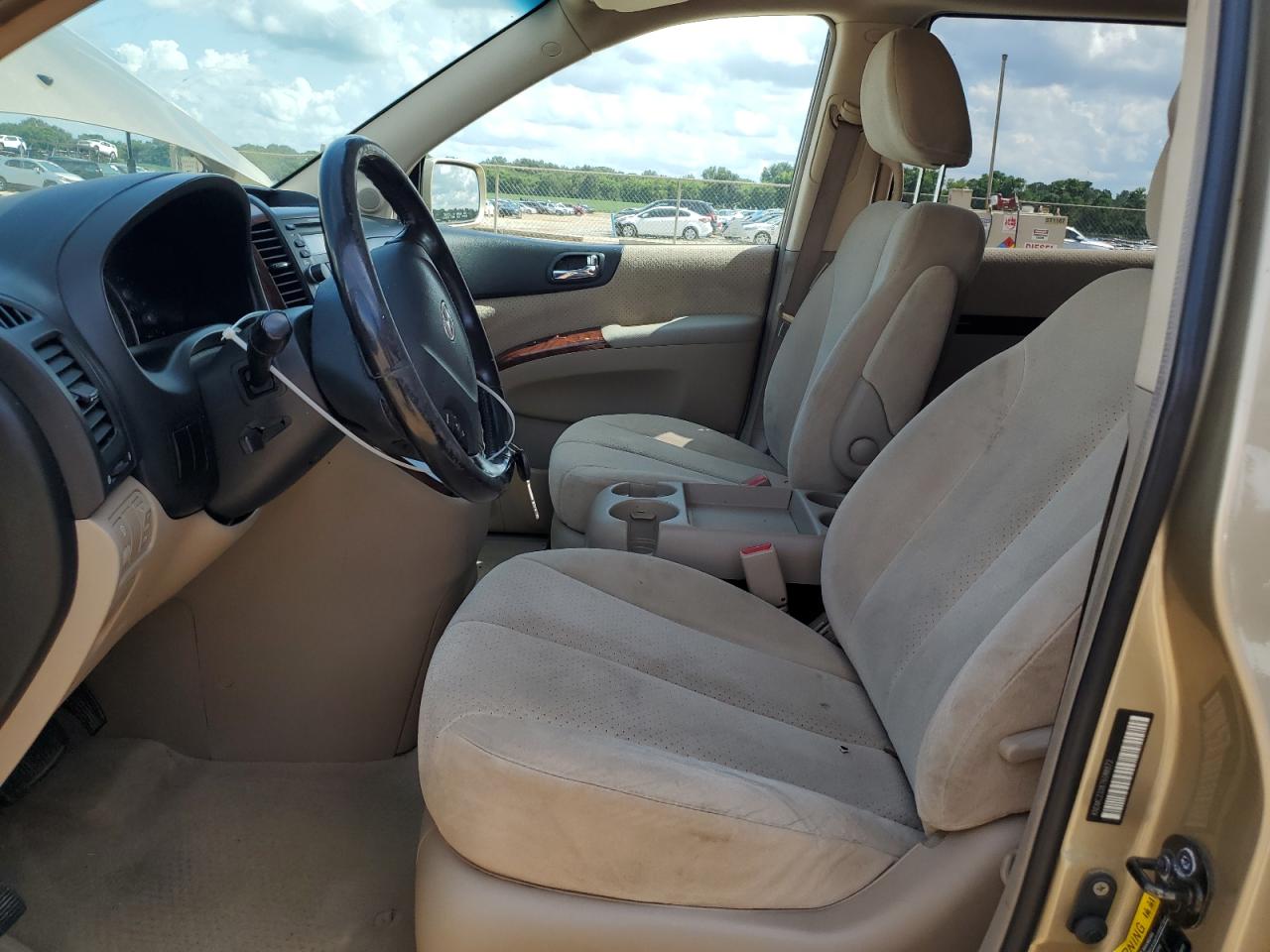2007 HYUNDAI ENTOURAGE GLS photo 7