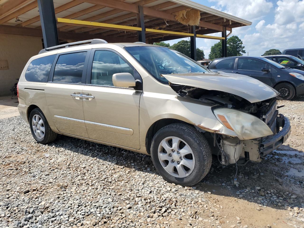 2007 HYUNDAI ENTOURAGE GLS photo 4