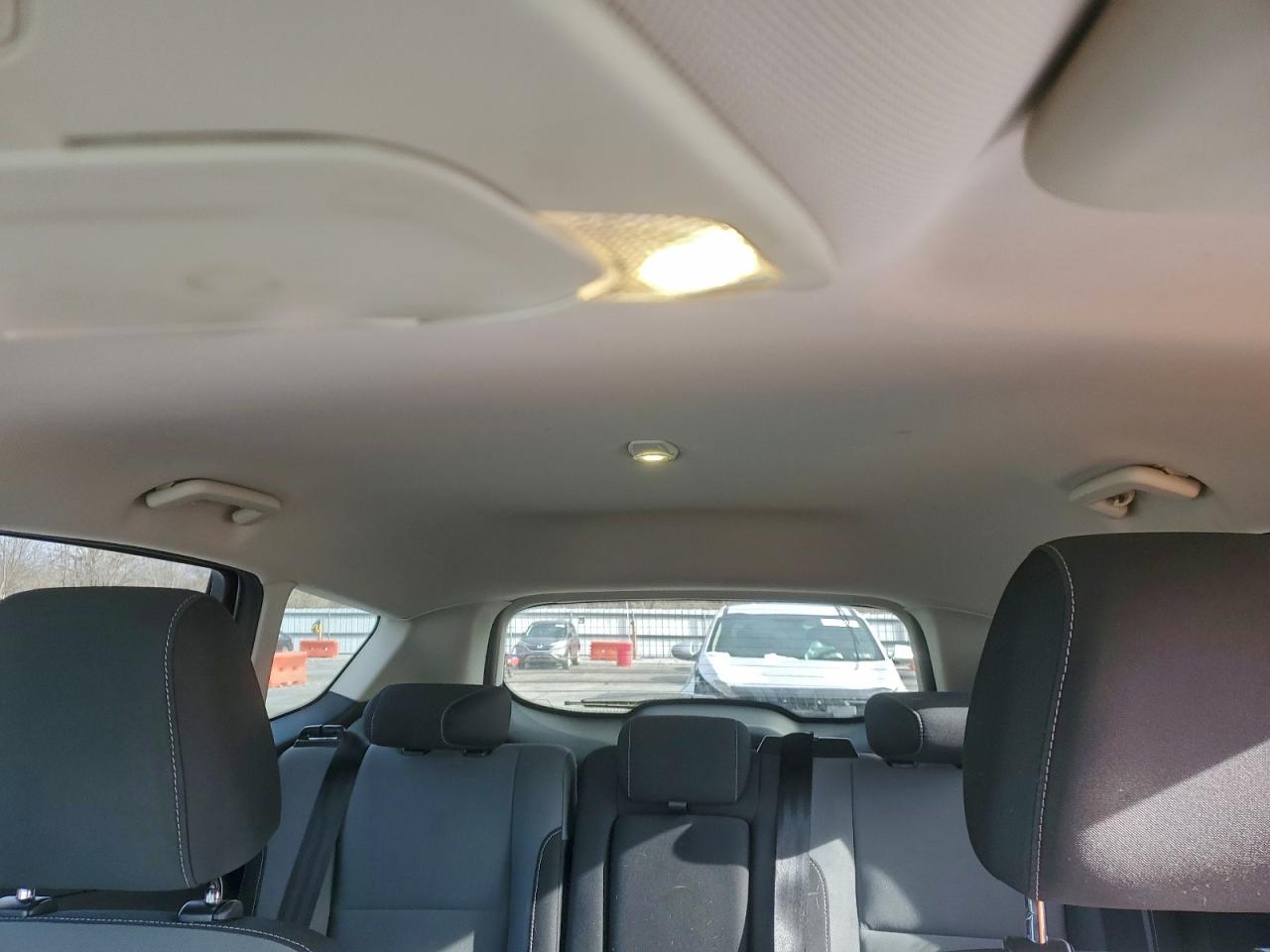 2016 FORD ESCAPE SE photo 10