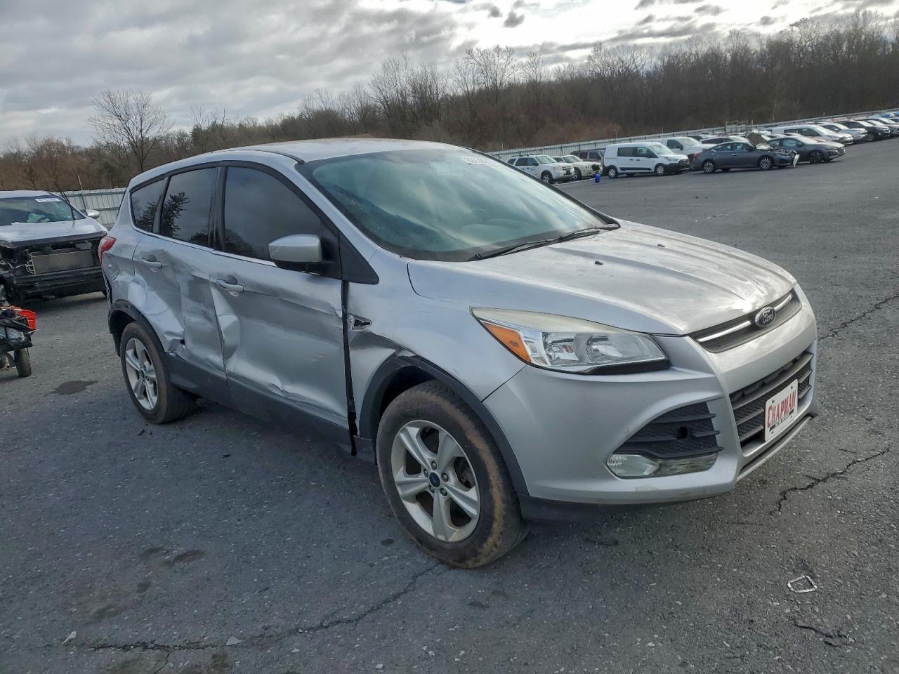 2016 FORD ESCAPE SE photo 4