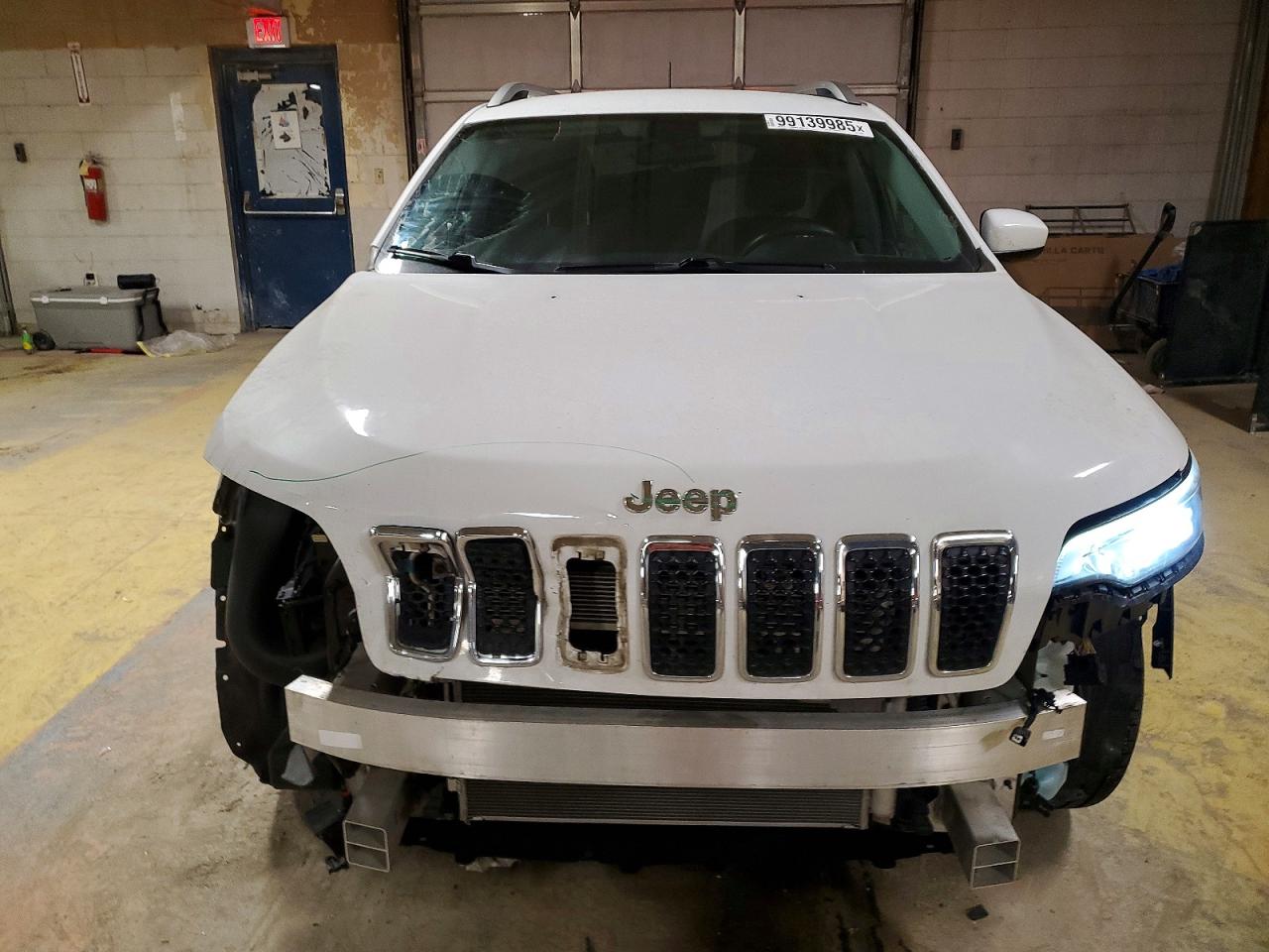 2019 JEEP CHEROKEE LATITUDE photo 5