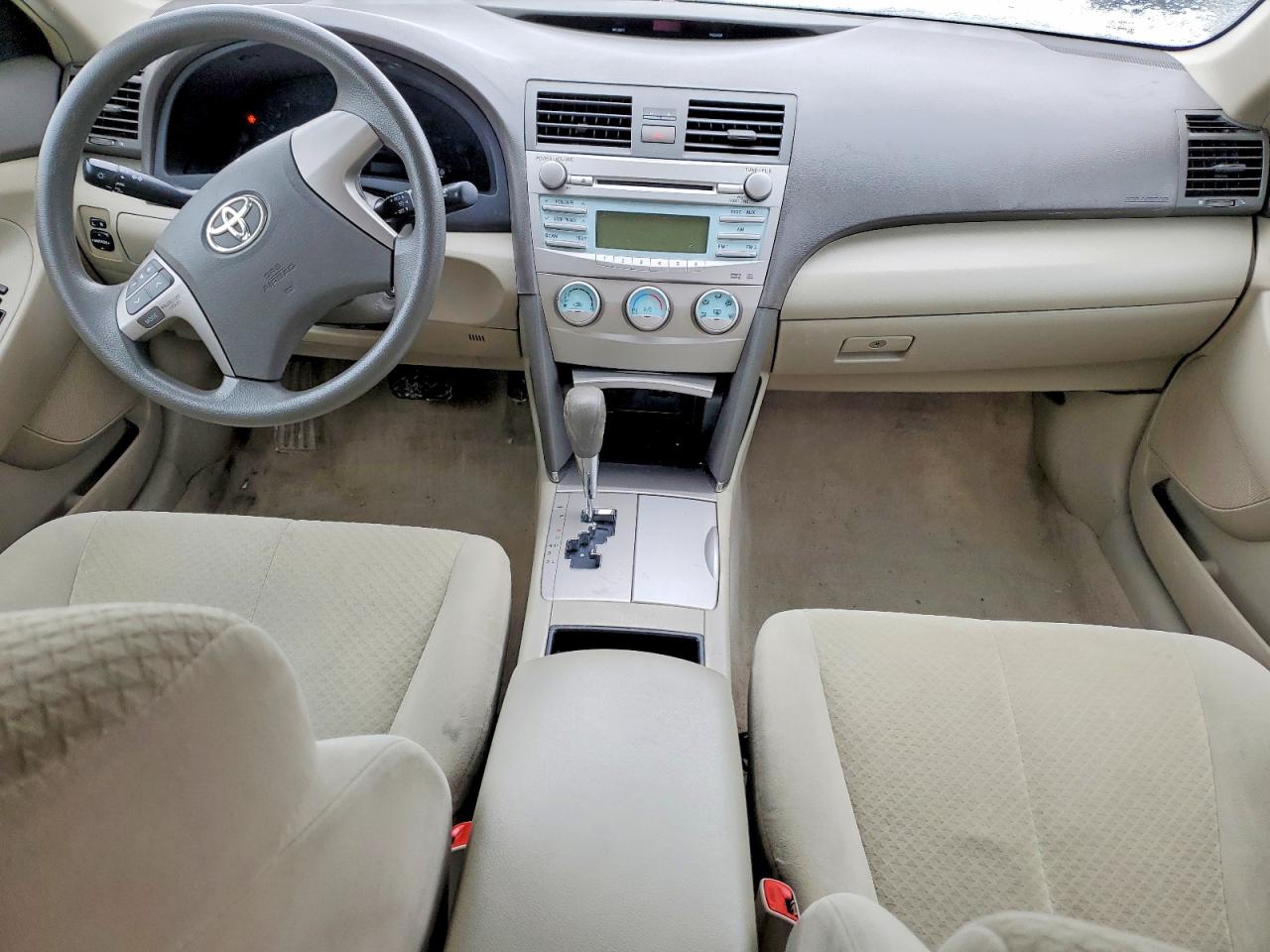 2009 TOYOTA CAMRY BASE photo 8