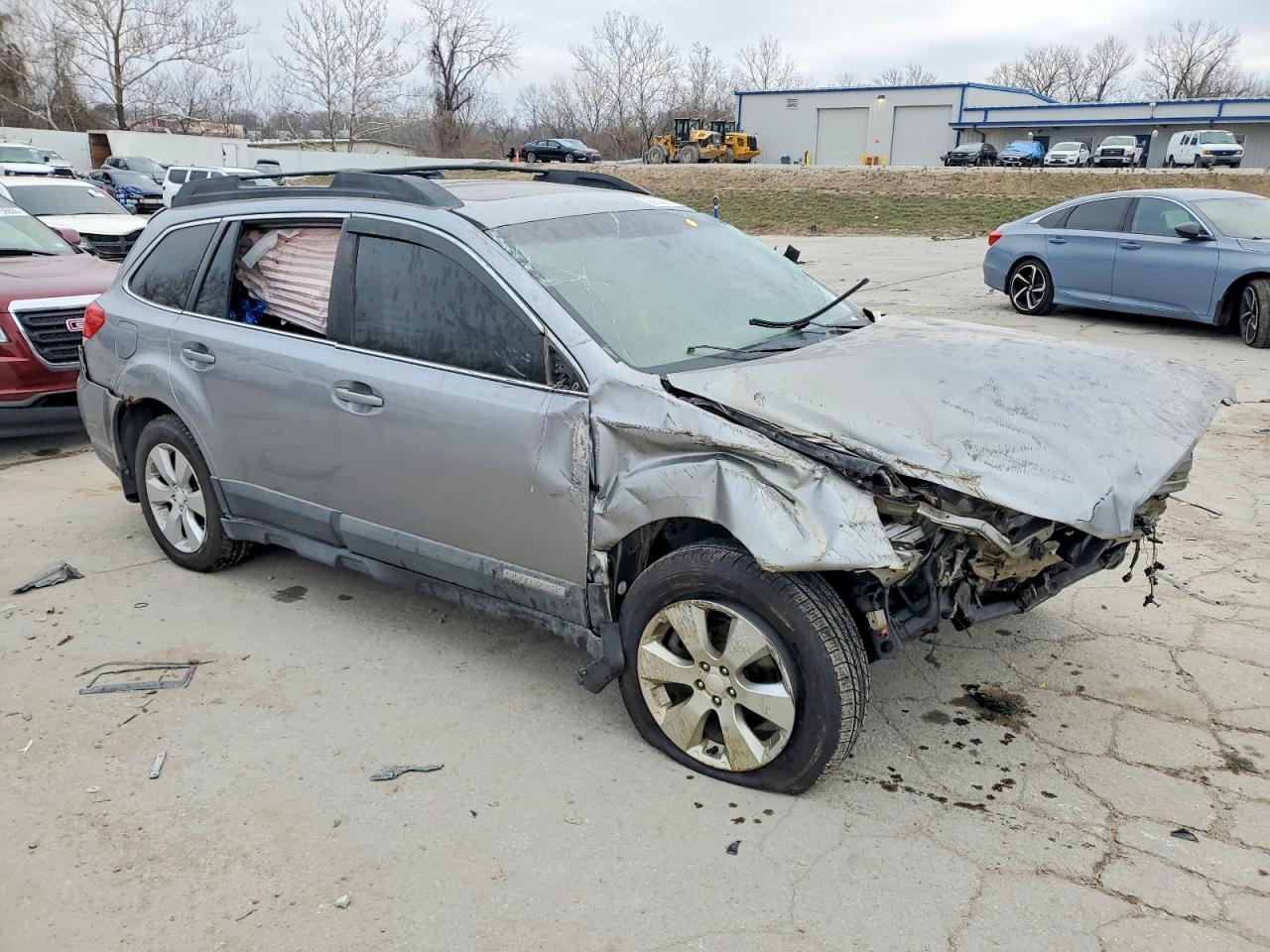 2010 SUBARU OUTBACK 3.6R LIMITED photo 4