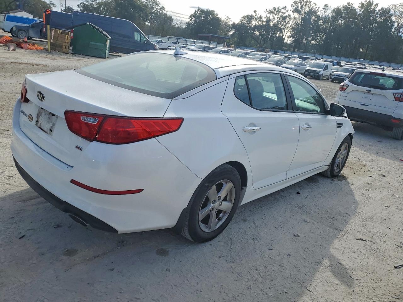 2015 KIA OPTIMA LX photo 3