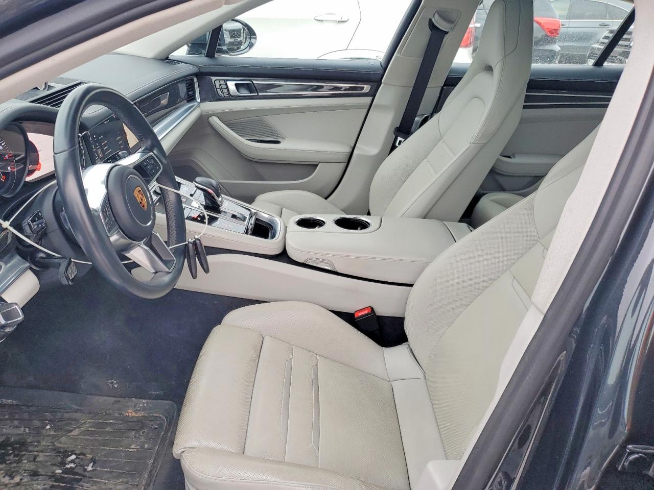 2018 PORSCHE PANAMERA 4S photo 7