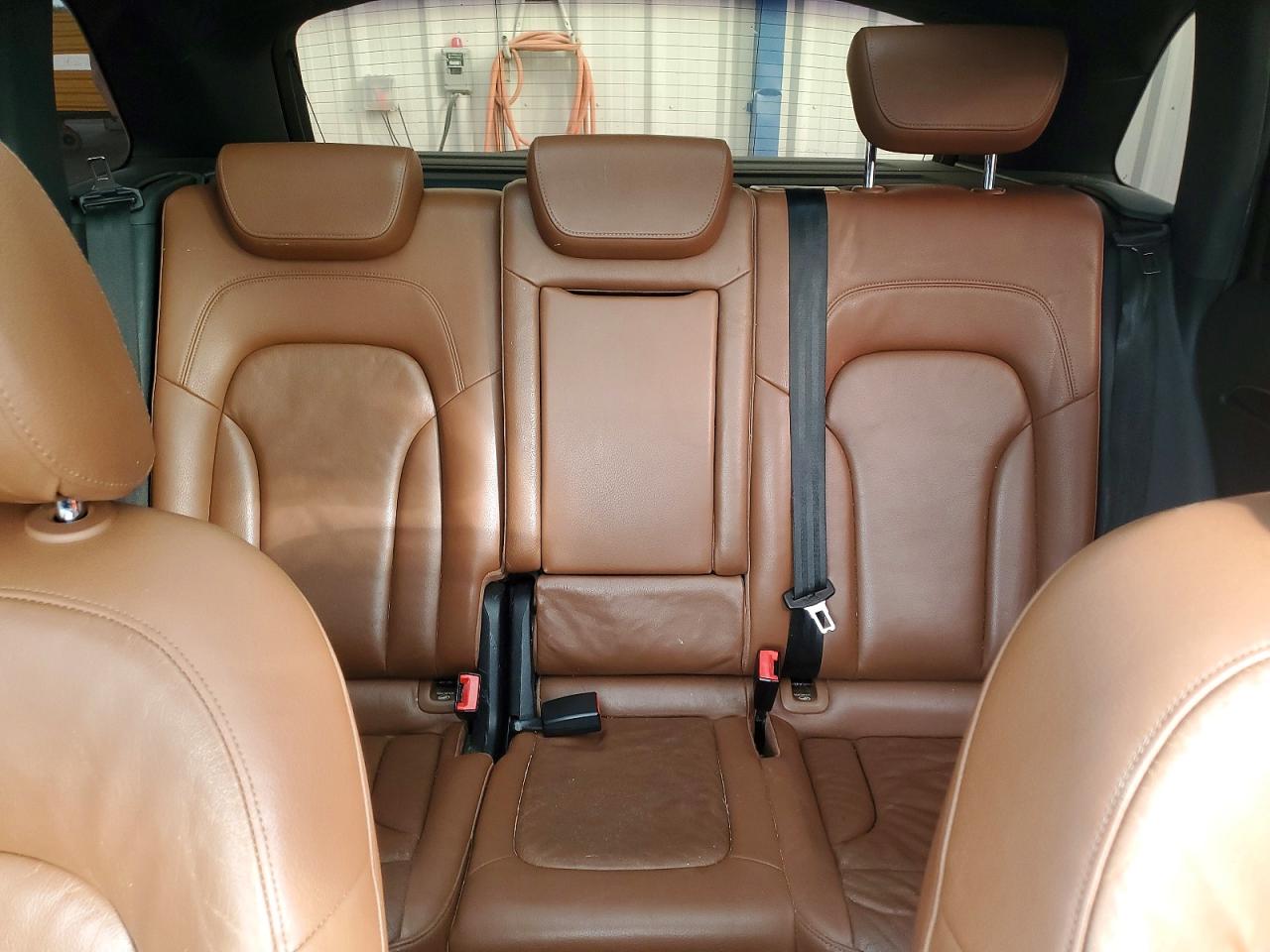 2010 AUDI Q5 PREMIUM PLUS photo 10