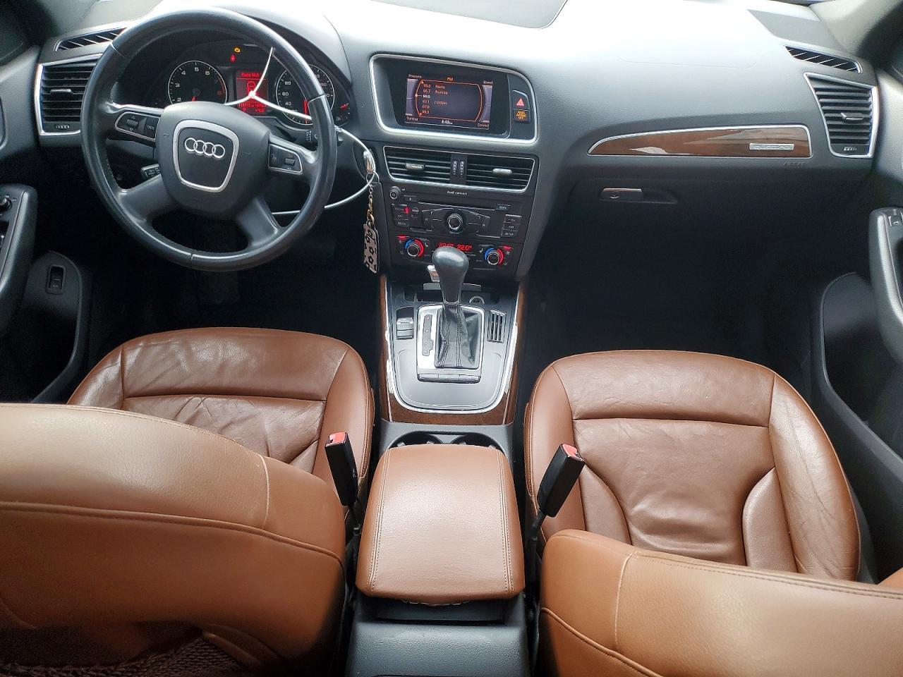 2010 AUDI Q5 PREMIUM PLUS photo 8