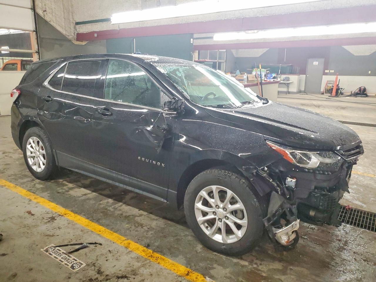 2019 CHEVROLET EQUINOX LT photo 4