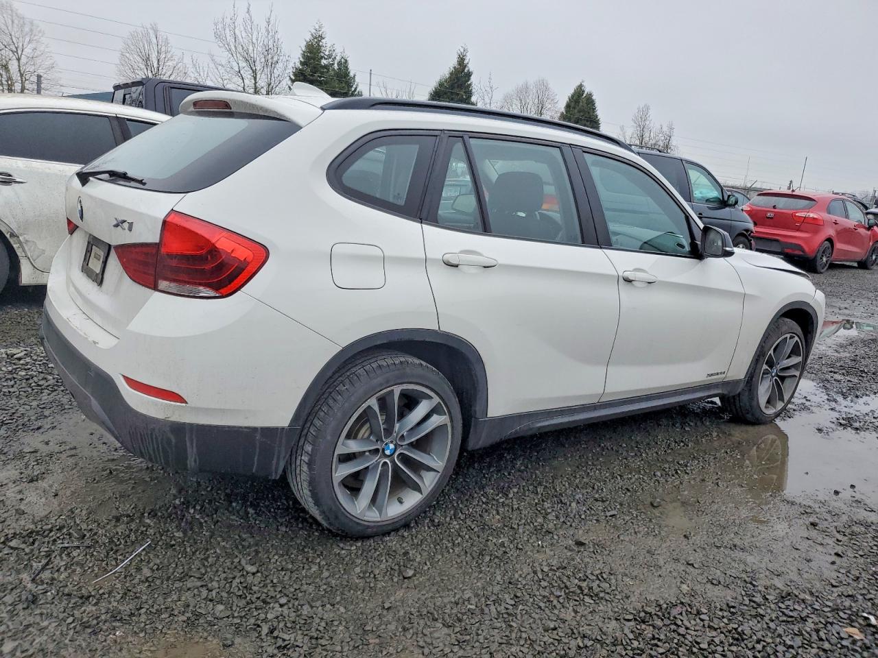 2015 BMW X1 XDRIVE28I photo 3