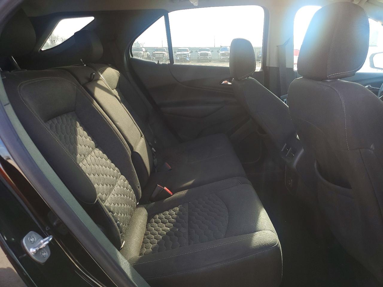 2020 CHEVROLET EQUINOX LT photo 11