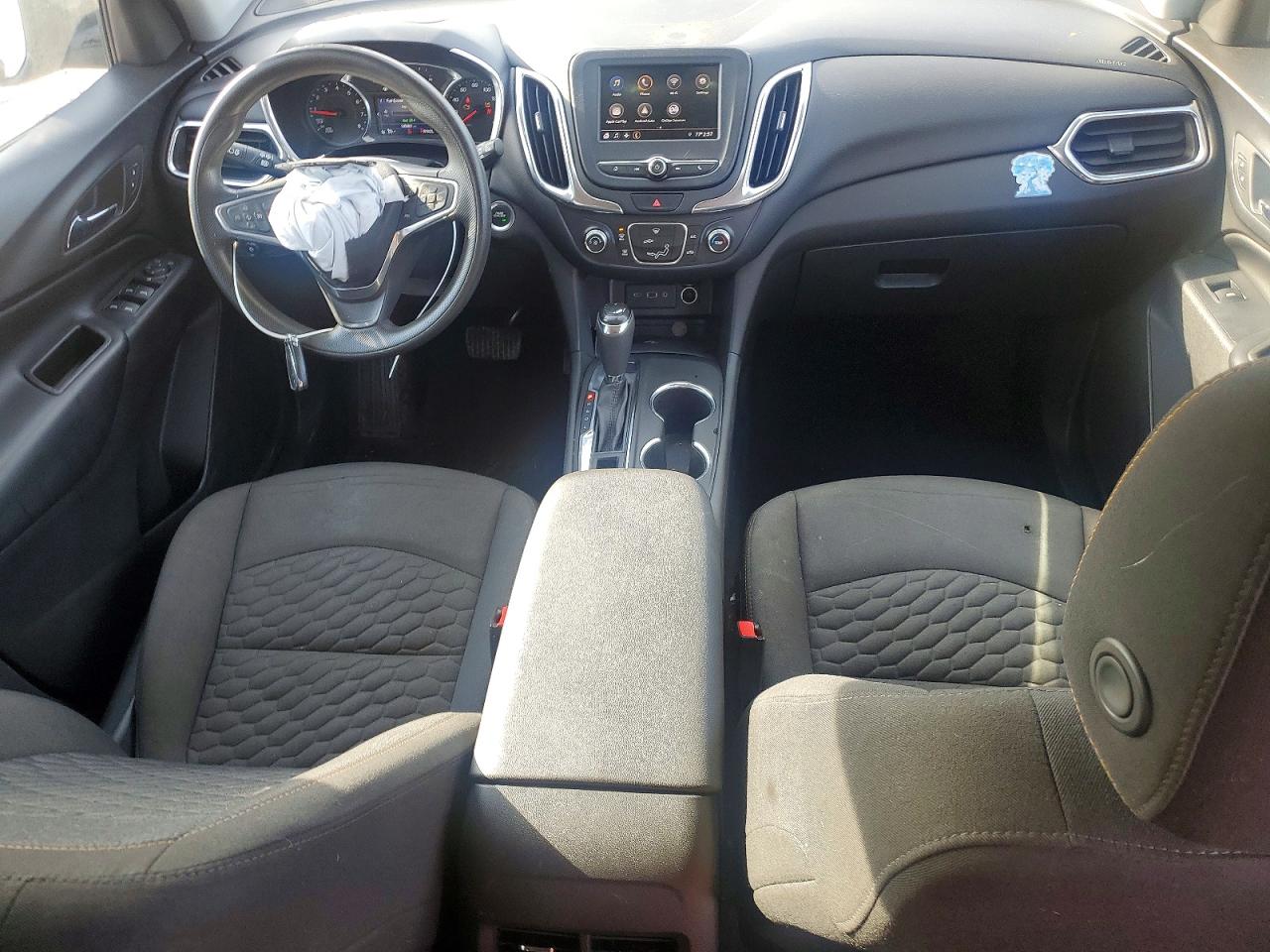 2020 CHEVROLET EQUINOX LT photo 8