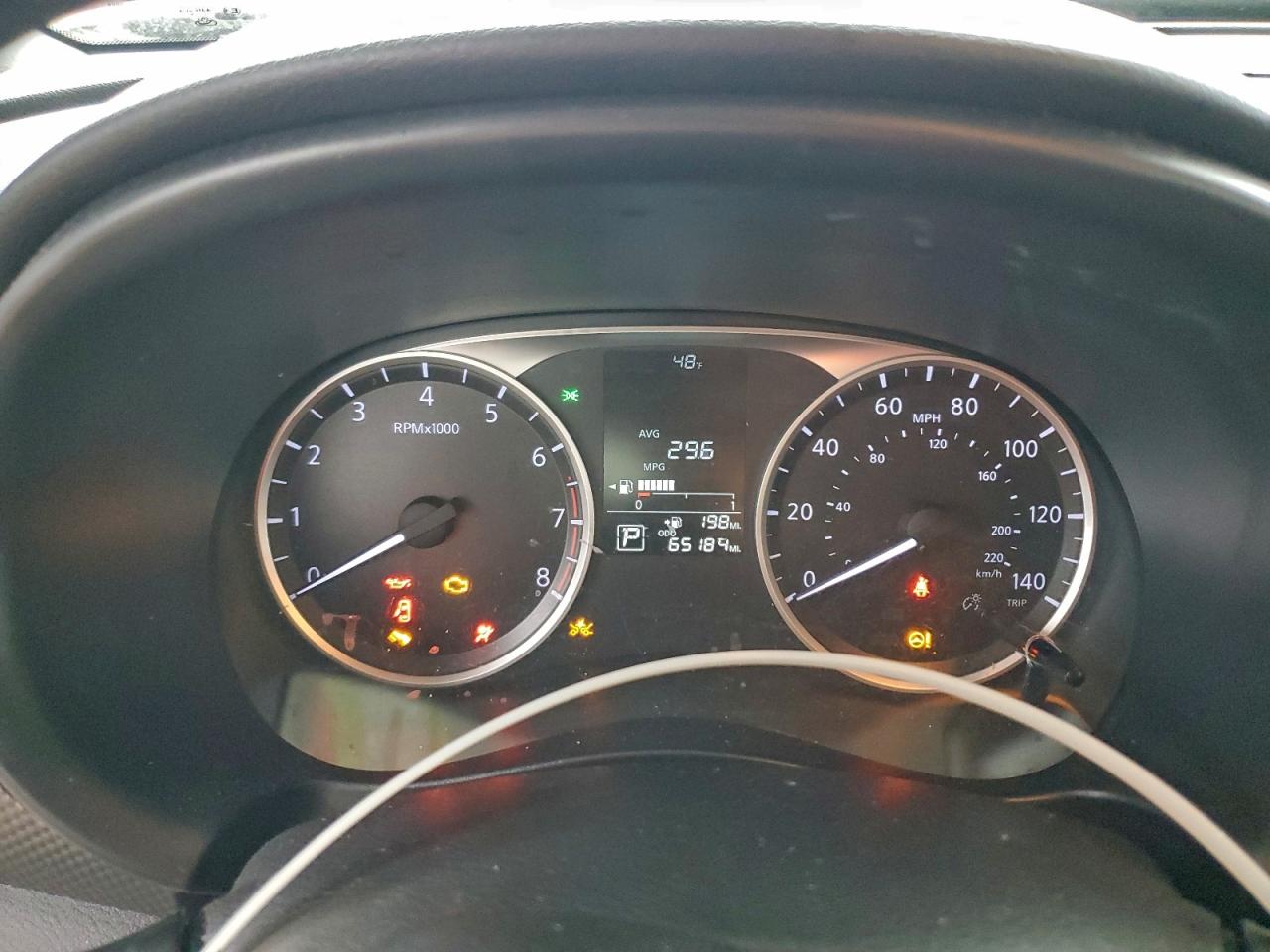 2019 NISSAN KICKS S photo 9