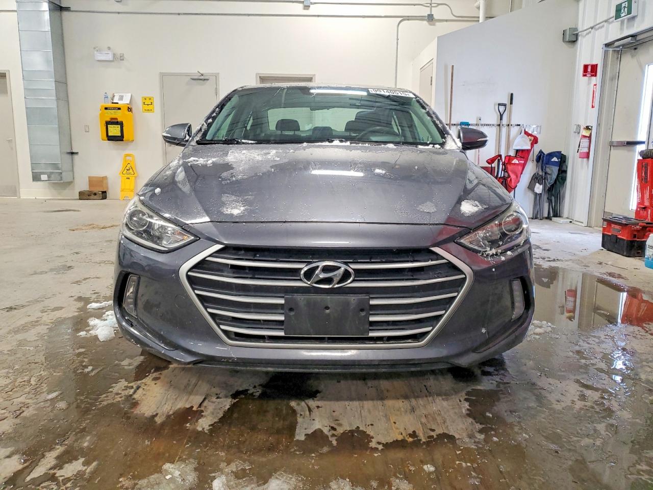2017 HYUNDAI ELANTRA SE photo 5