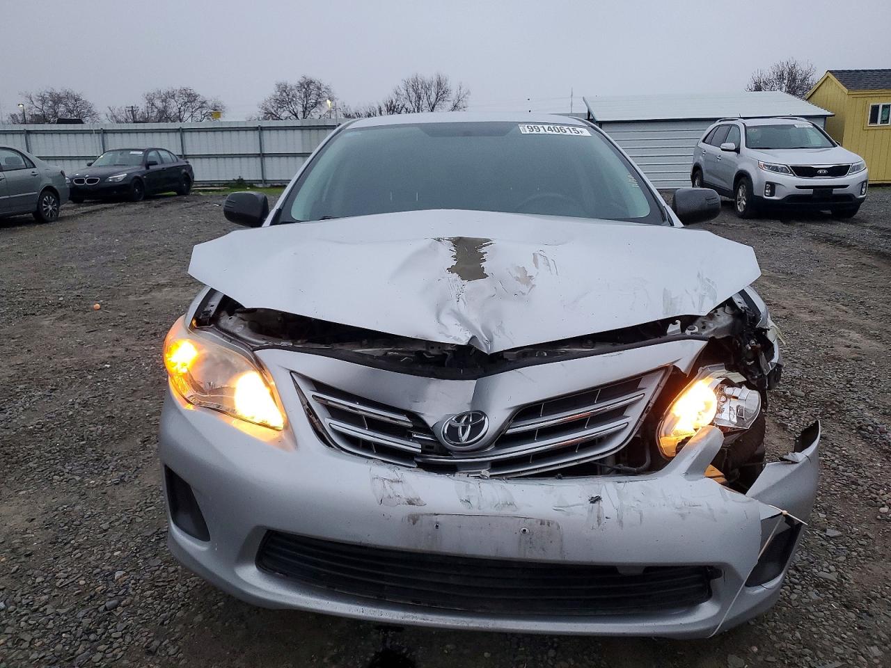 2013 TOYOTA COROLLA BASE photo 5
