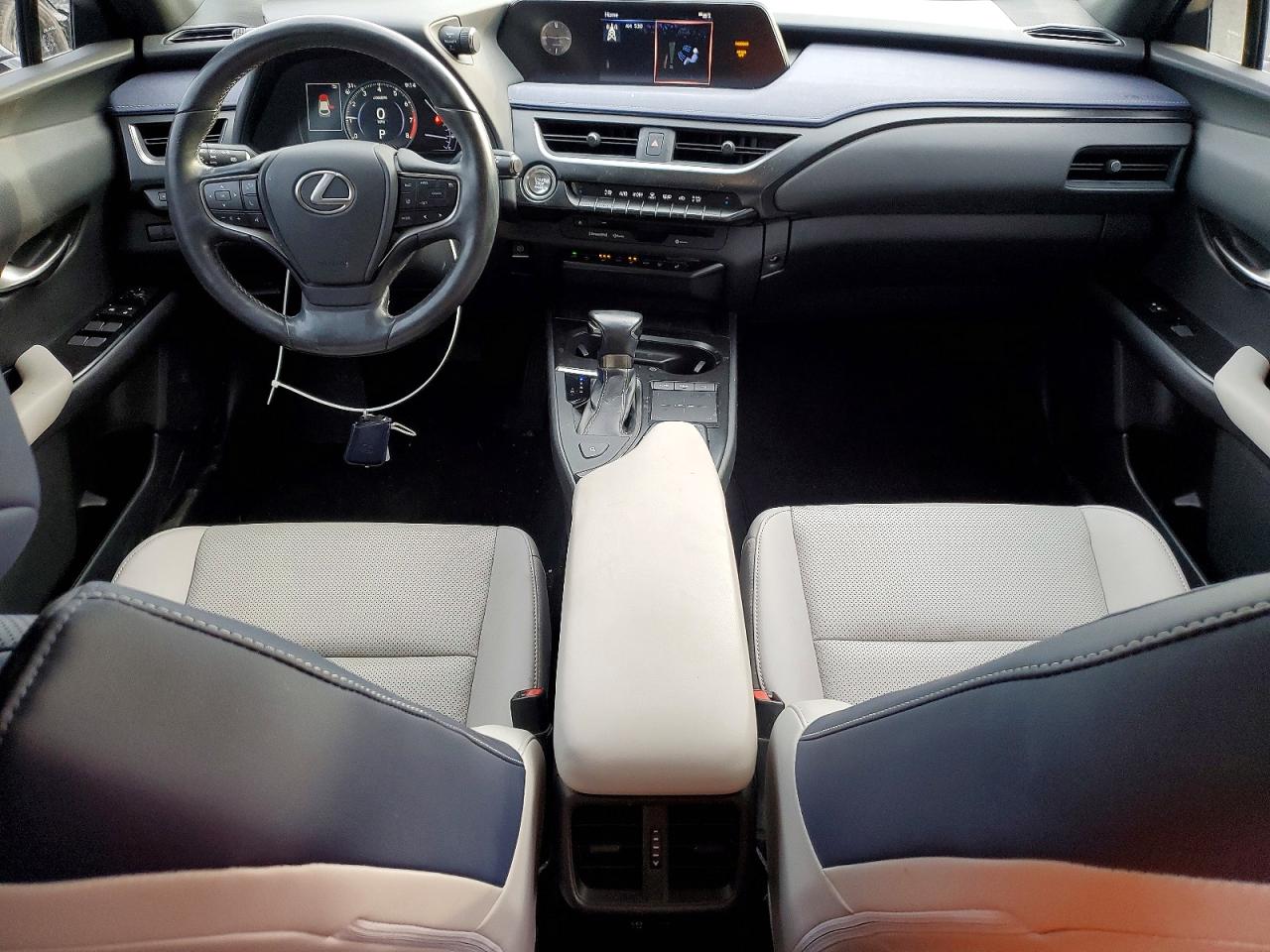 2019 LEXUS UX 200 photo 8