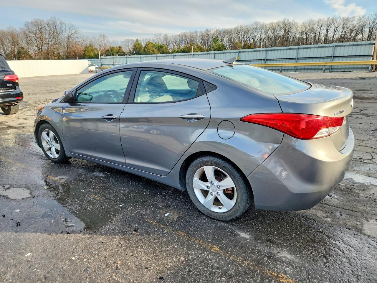 2013 HYUNDAI ELANTRA GLS photo 3