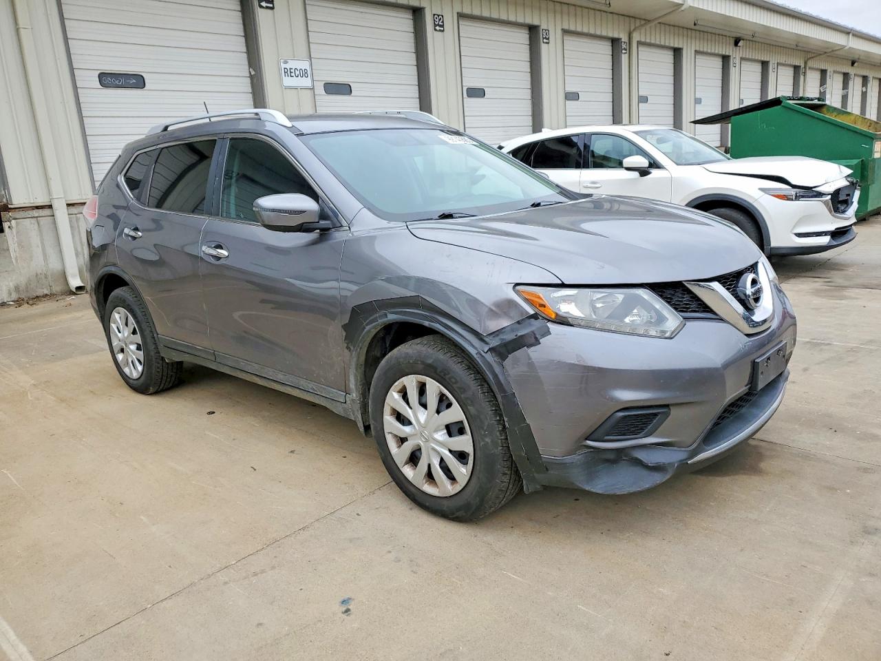 2016 NISSAN ROGUE S photo 4