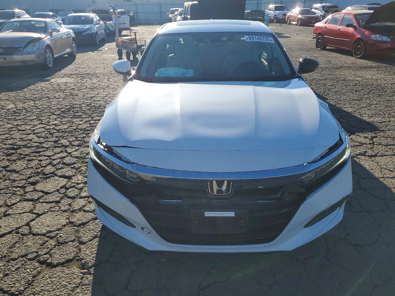 2018 HONDA ACCORD EXL photo 5