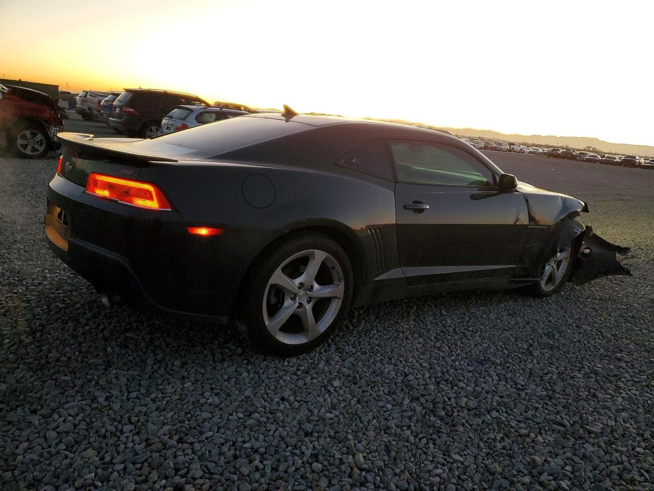 2015 CHEVROLET CAMARO LT photo 5