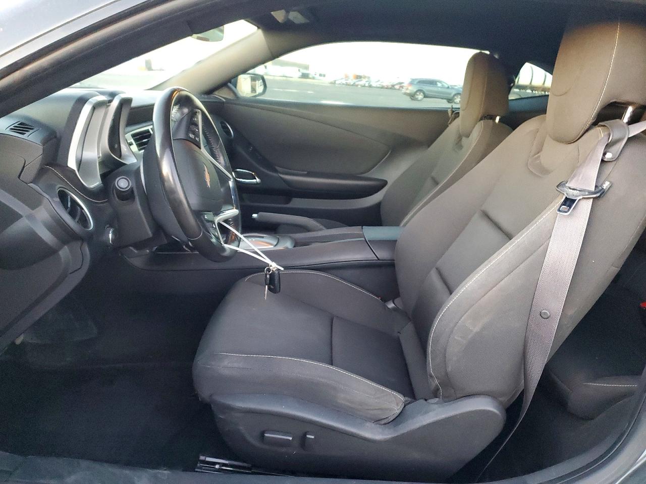2015 CHEVROLET CAMARO LT photo 13