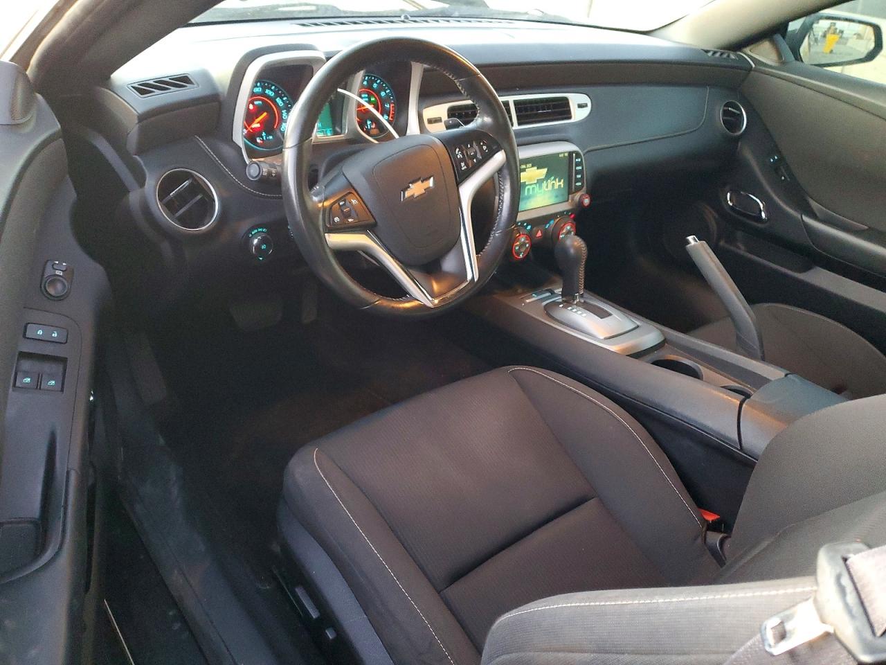 2015 CHEVROLET CAMARO LT photo 15