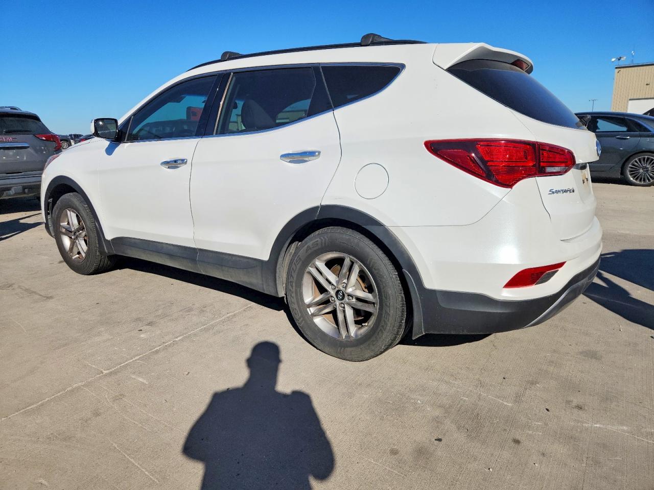 2017 HYUNDAI SANTA FE SPORT photo 3