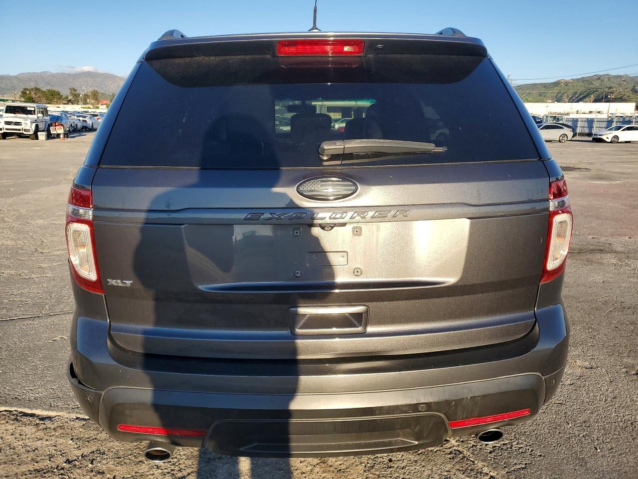 2015 FORD EXPLORER XLT photo 6