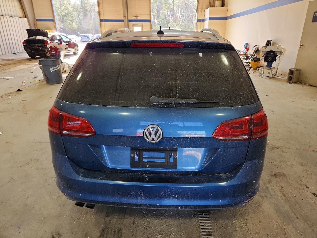 2017 VOLKSWAGEN GOLF SPORTWAGEN S photo 6