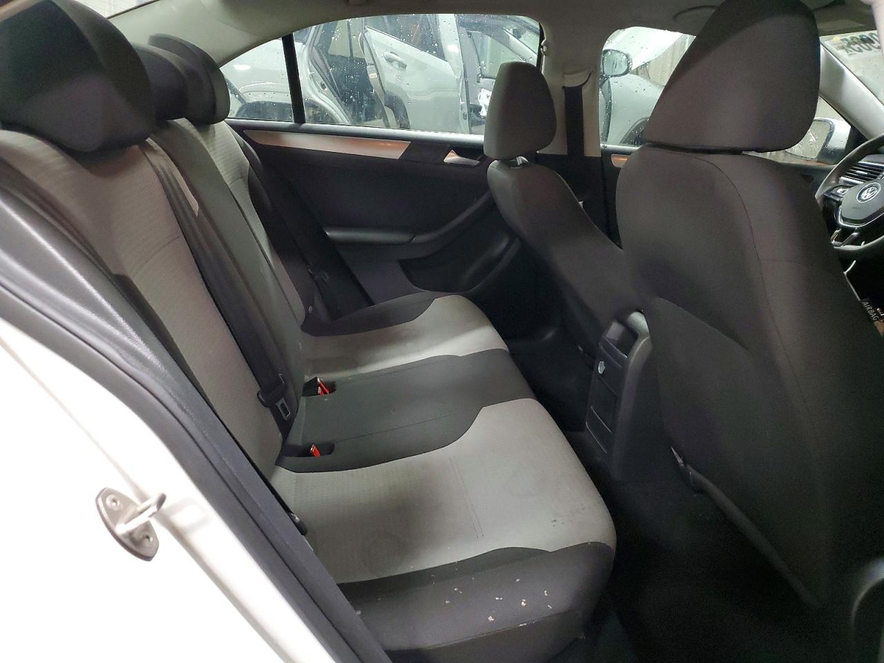 2018 VOLKSWAGEN JETTA S photo 10