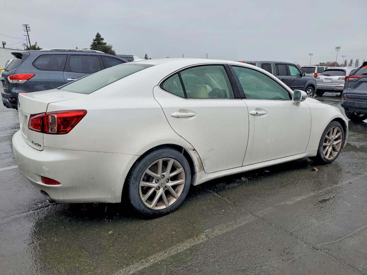 2011 LEXUS IS 250 photo 7