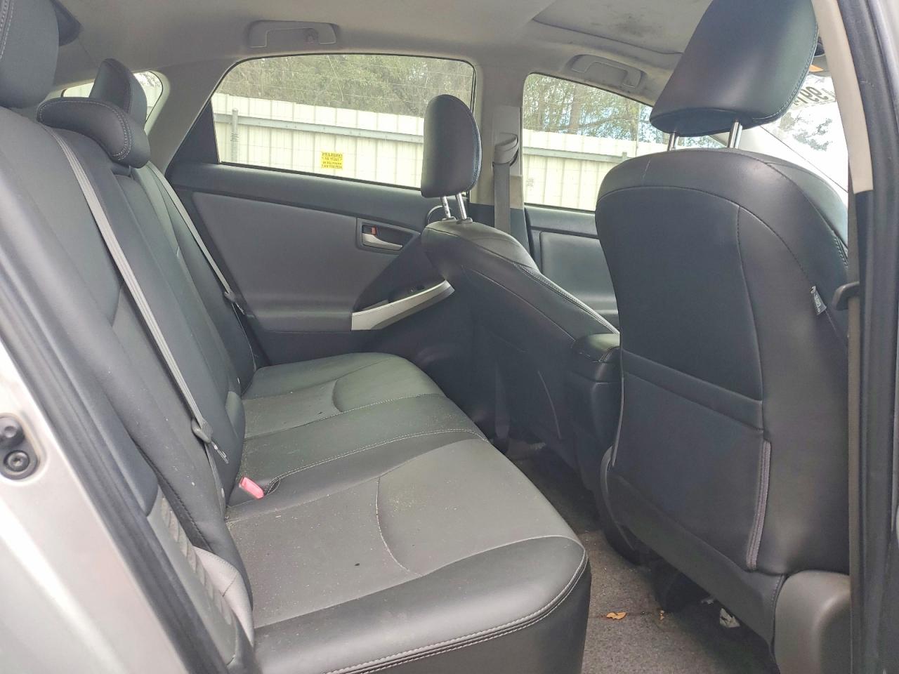 2013 TOYOTA PRIUS photo 10