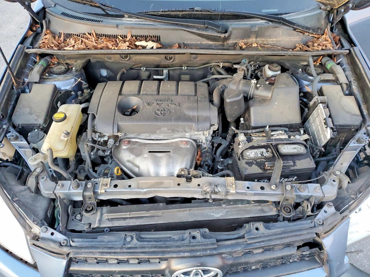 2011 TOYOTA RAV4 photo 23
