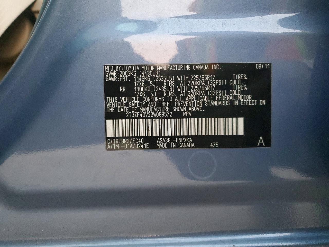2011 TOYOTA RAV4 photo 25