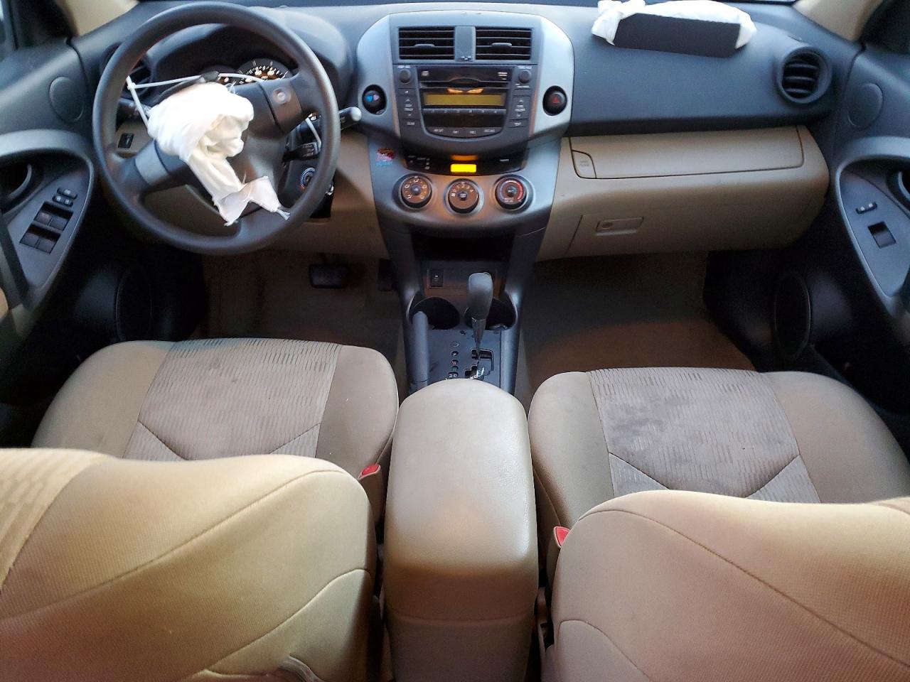 2011 TOYOTA RAV4 photo 15