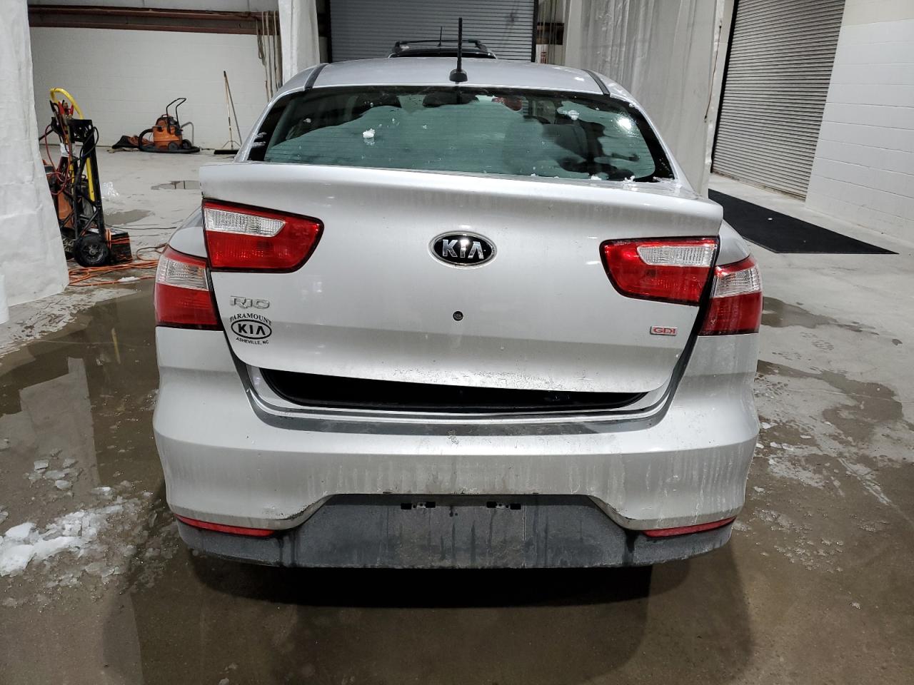 2017 KIA RIO photo 6