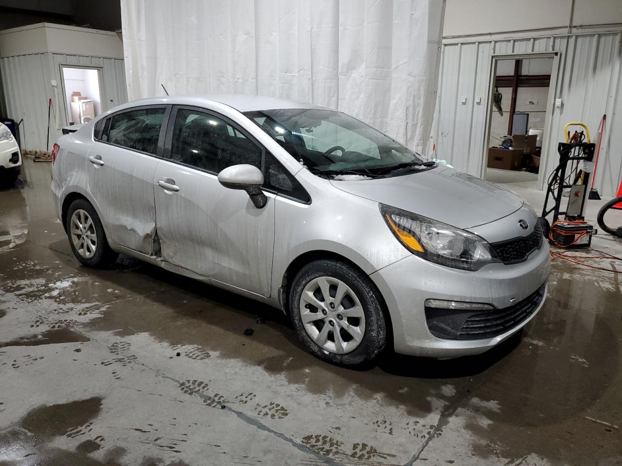 2017 KIA RIO photo 4