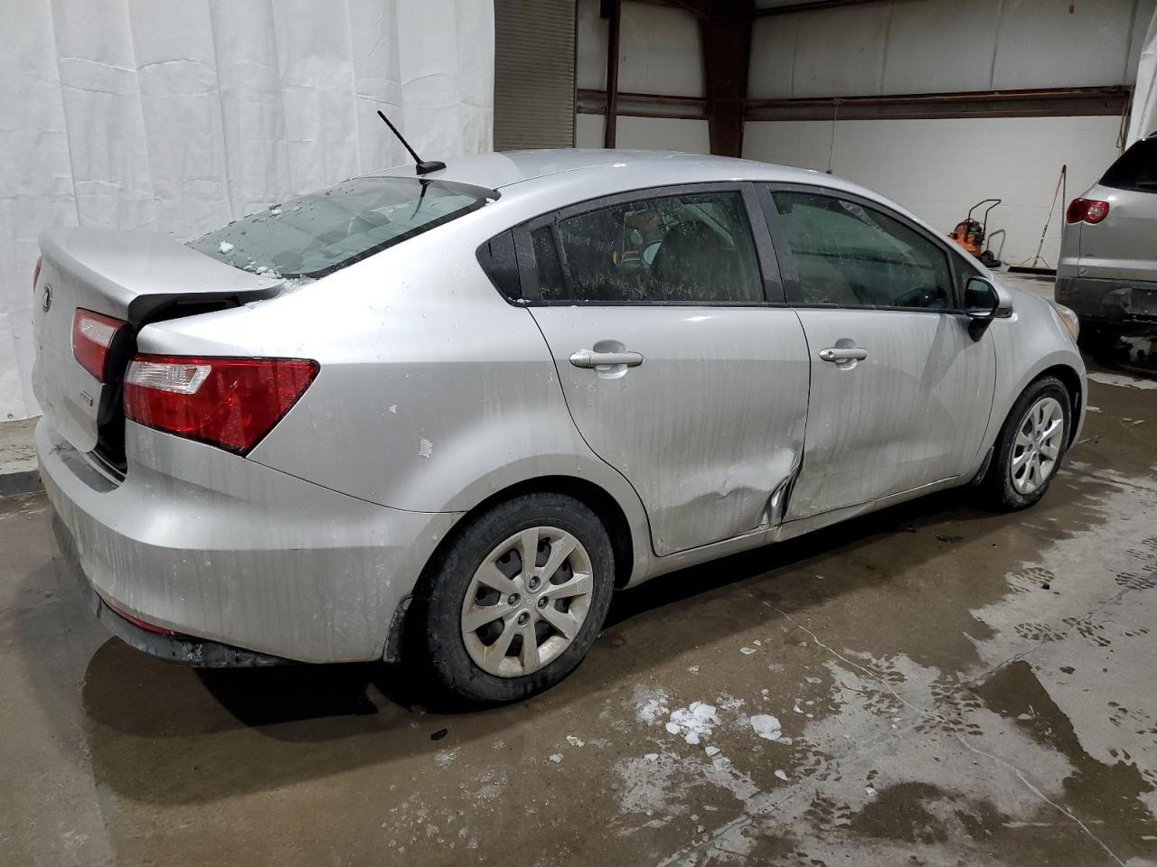 2017 KIA RIO photo 3
